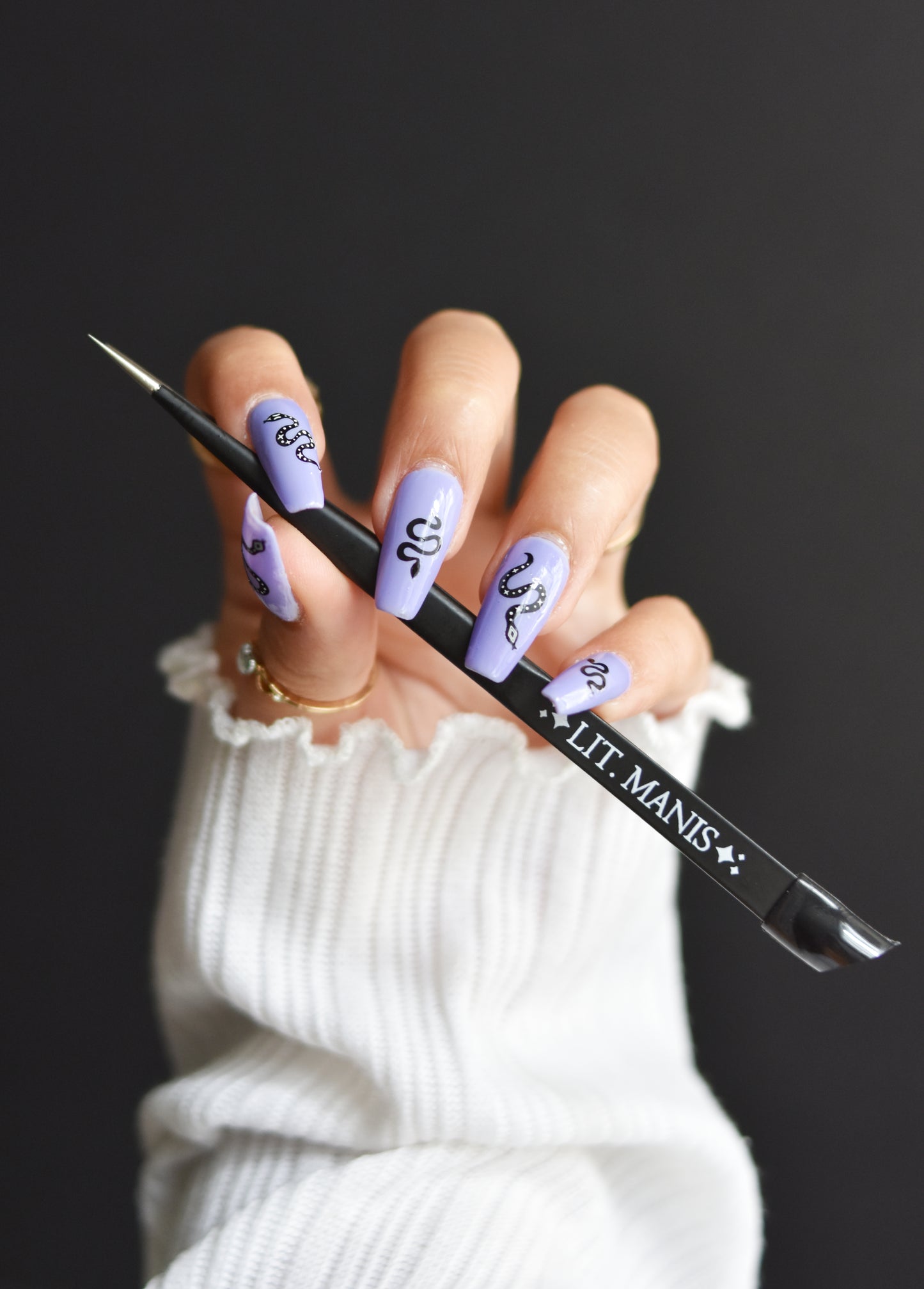 Tweezers